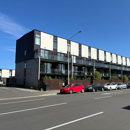 2 Bedroom City Pad With Free Car Park Christchurch Esterno foto