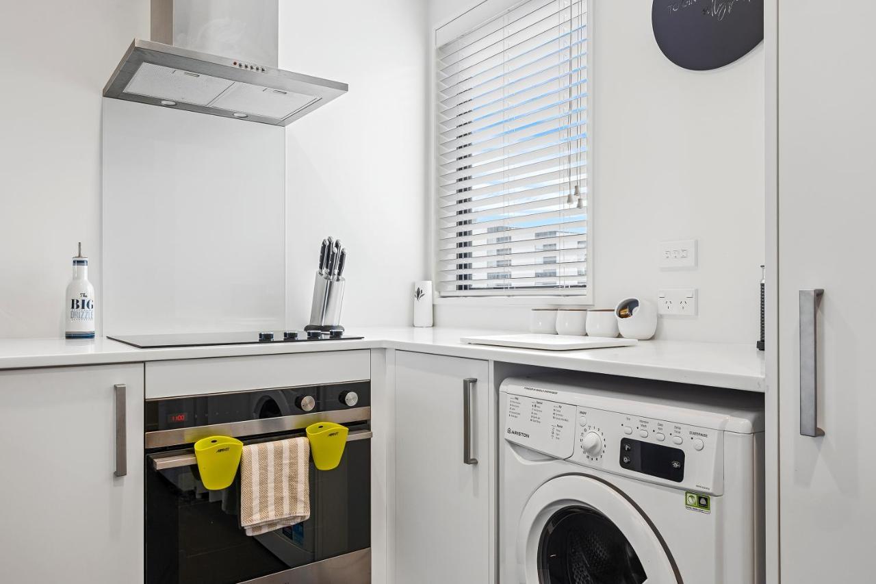 2 Bedroom City Pad With Free Car Park Christchurch Esterno foto
