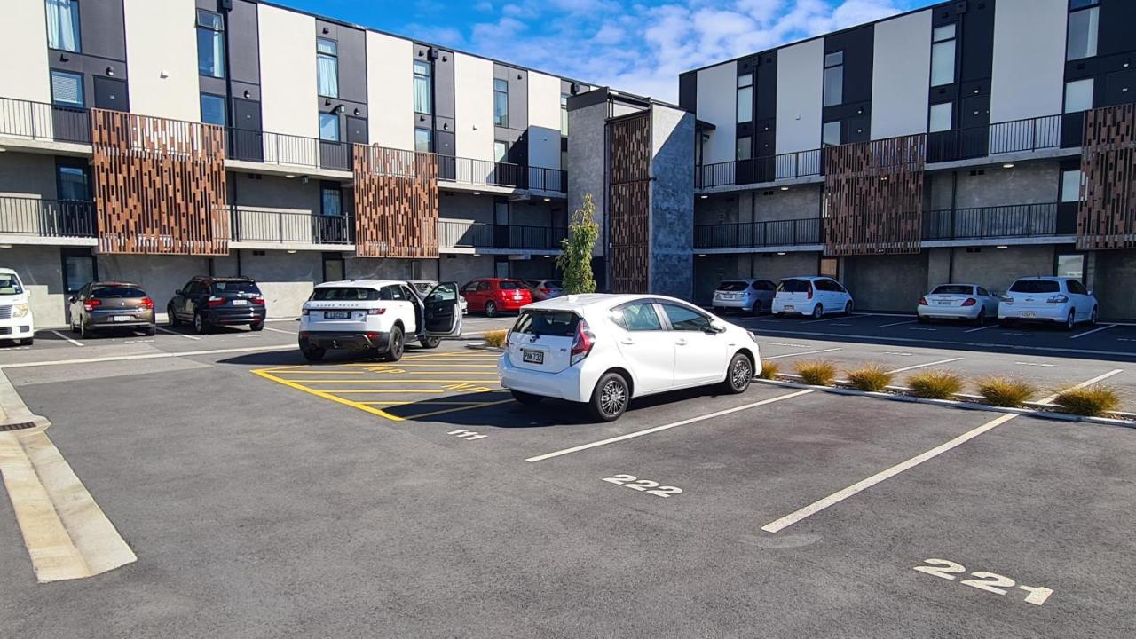 2 Bedroom City Pad With Free Car Park Christchurch Esterno foto