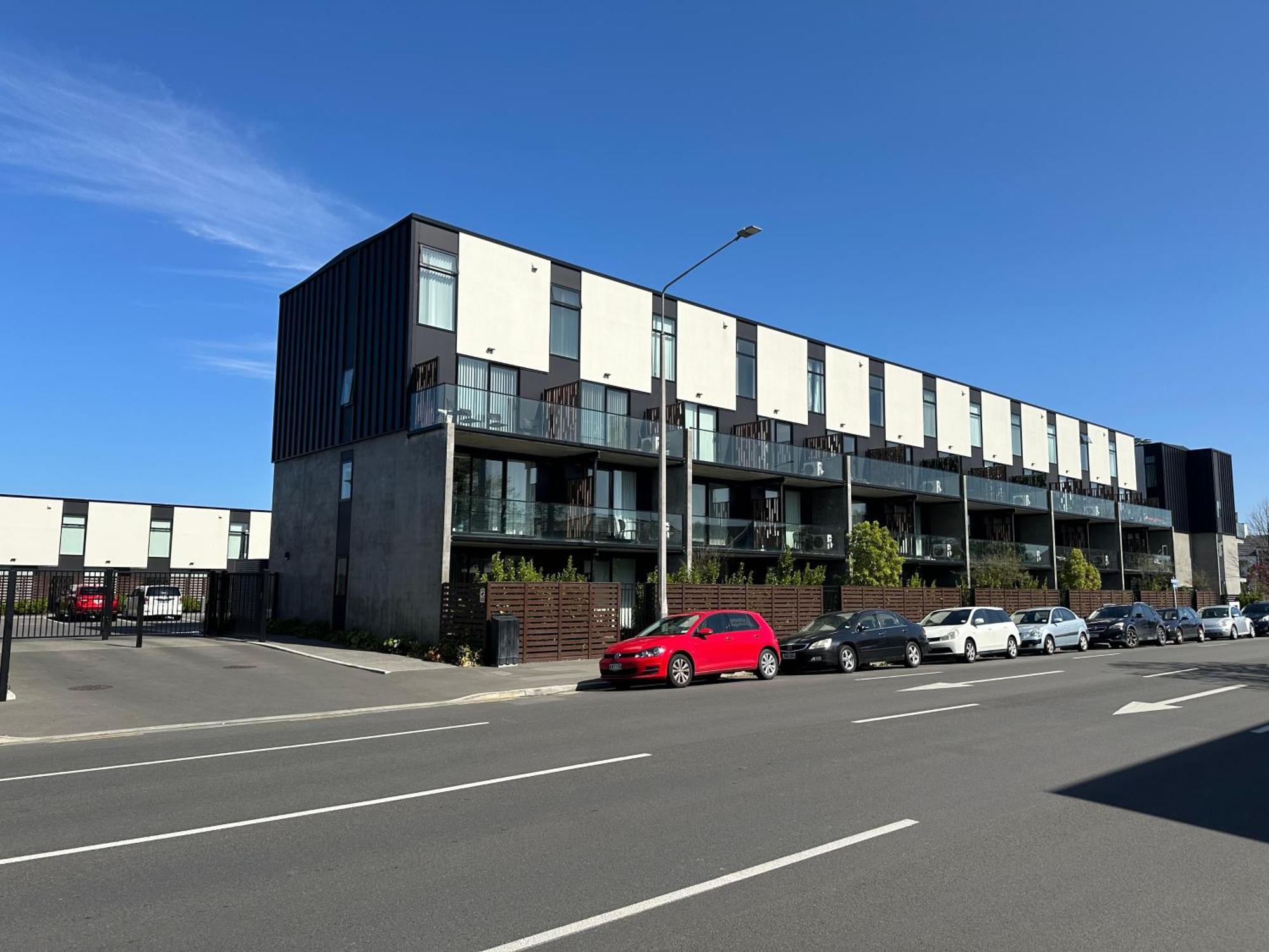 2 Bedroom City Pad With Free Car Park Christchurch Esterno foto